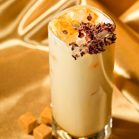 Goldener Latte Milch-Set